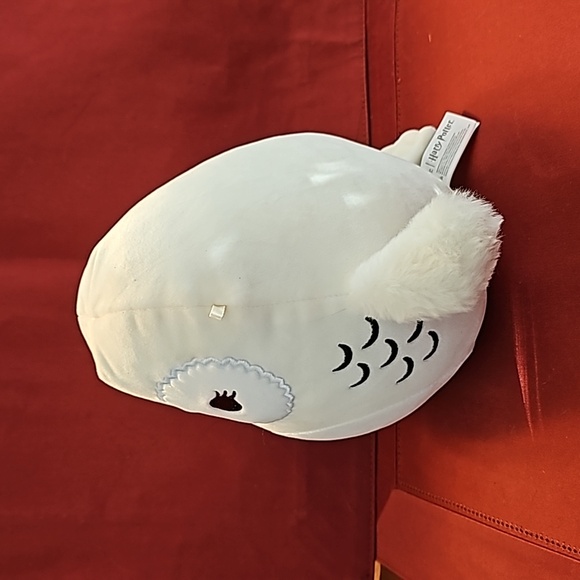 Wizarding World of Harry Potter Hedwig the Owl Squishmallow 8" Plush - Picture 5 of 9